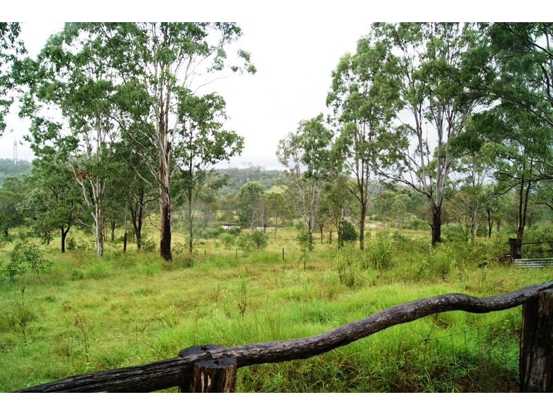 23 Sue’s Avenue, Gin Gin QLD 4671