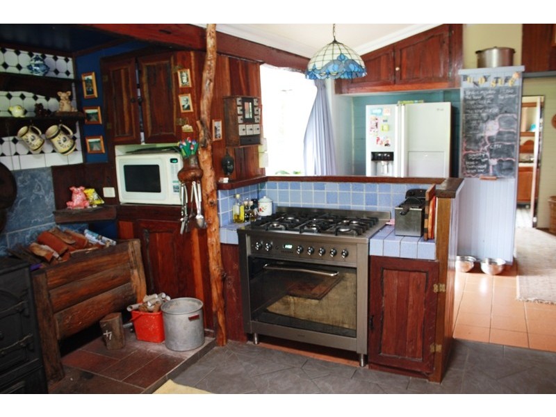 23 Sue’s Avenue, Gin Gin QLD 4671