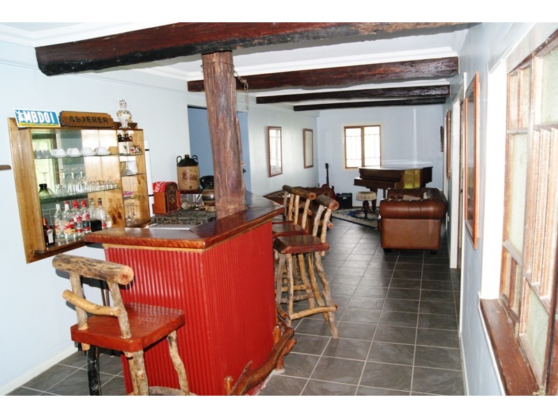 23 Sue’s Avenue, Gin Gin QLD 4671