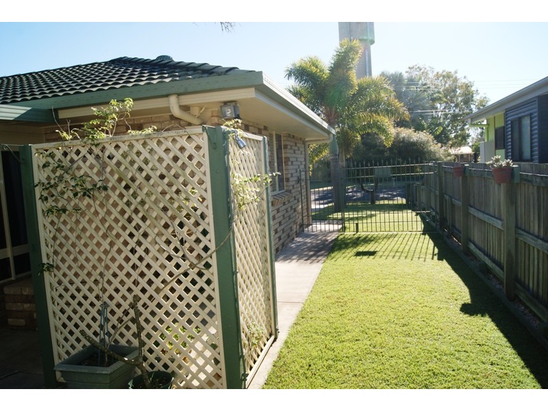 25 ACACIA STREET, Moore Park Beach QLD 4670