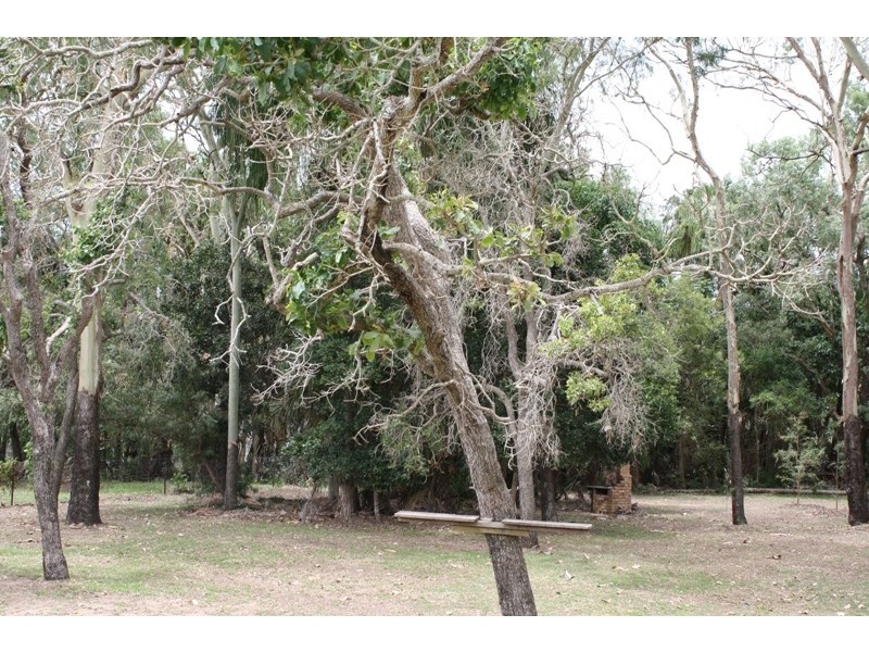 Moore Park Beach QLD 4670