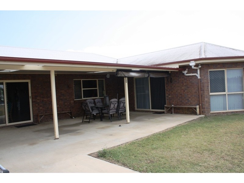 Moore Park Beach QLD 4670