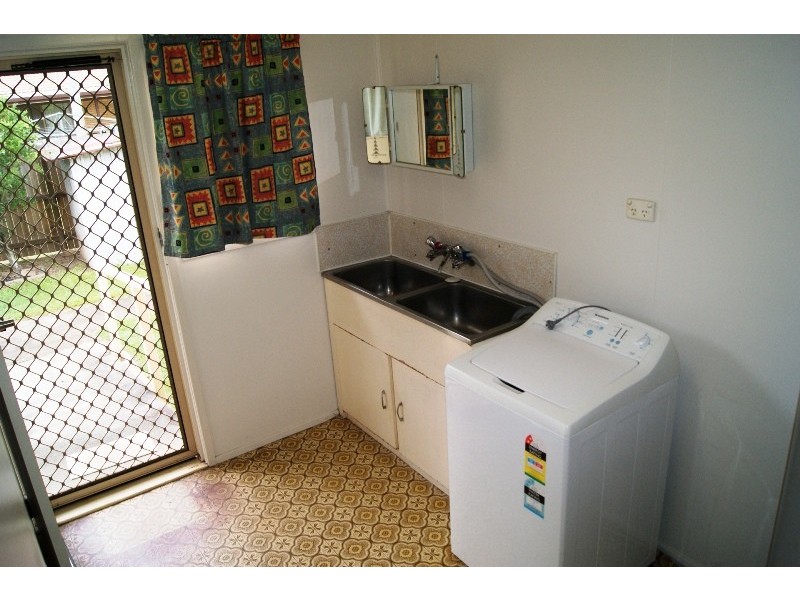 11  PHILLIPS STREET, Bundaberg North QLD 4670