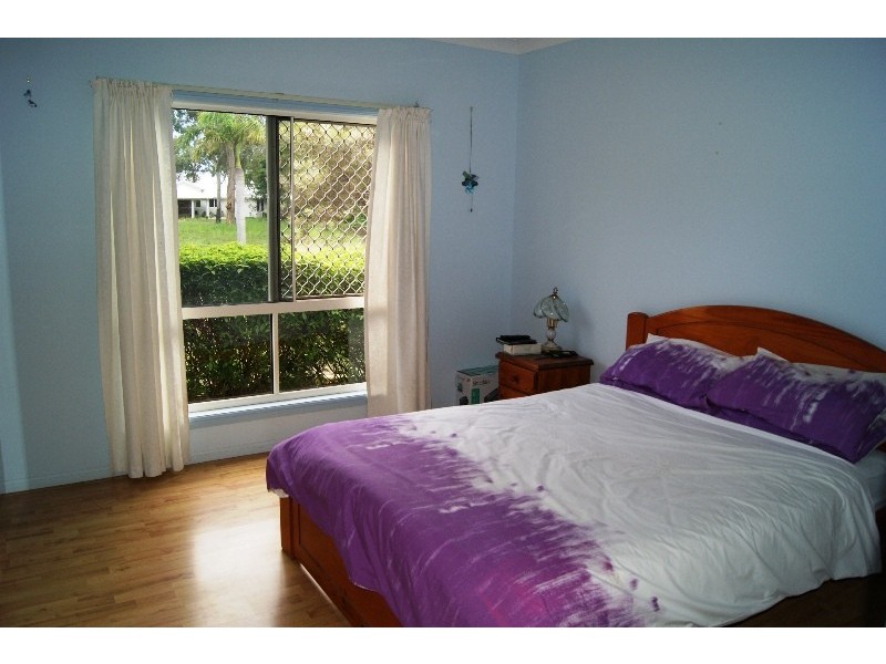 23 ROYAL BOULEVARDE, Moore Park Beach QLD 4670