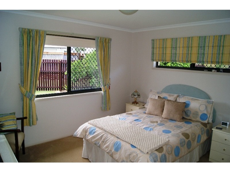 1 MELEISHA PLACE, Coral Cove QLD 4670