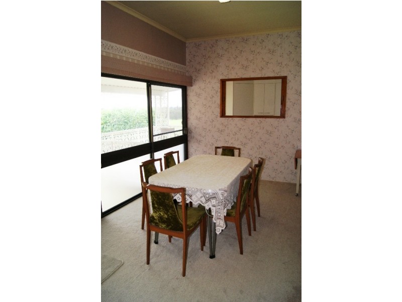 1533 MOORE PARK ROAD, Gooburrum QLD 4670