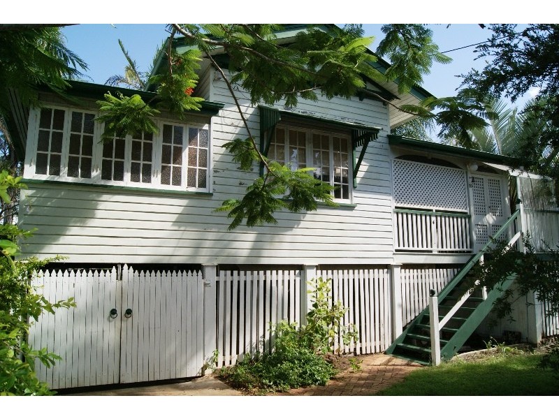 20 WYPER STREET, Bundaberg South QLD 4670