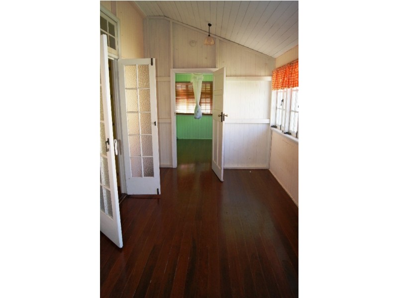 20 WYPER STREET, Bundaberg South QLD 4670