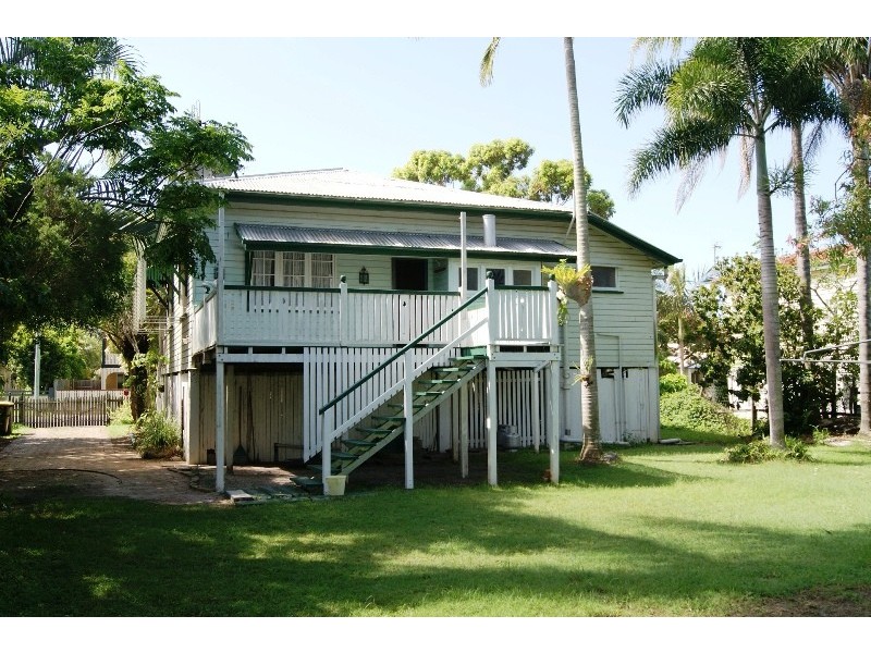 20 WYPER STREET, Bundaberg South QLD 4670