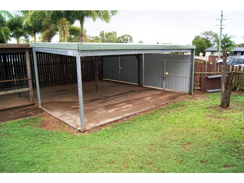 127 KENDALLS ROAD, Avoca QLD 4670