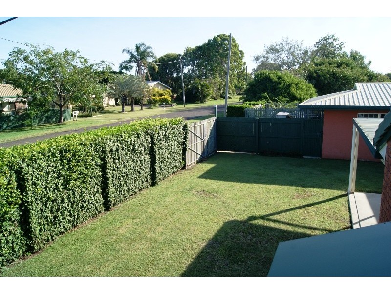 121 SHELLEY STREET, Burnett Heads QLD 4670