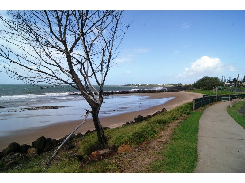 29 Sea Esplanade, Burnett Heads QLD 4670