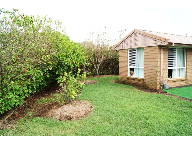 26 BLUEWATER DRIVE, Elliott Heads QLD 4670