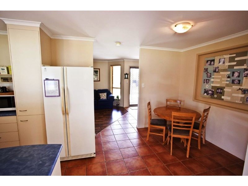 10 Palomino Ave, Branyan QLD 4670