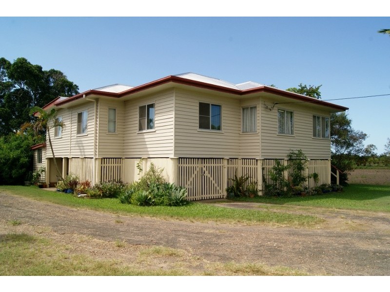 227 FAIRYDALE ROAD, Moore Park Beach QLD 4670