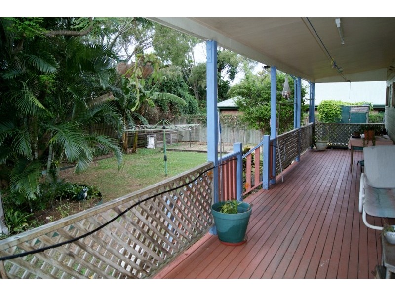 14 ACACIA STREET, Moore Park Beach QLD 4670