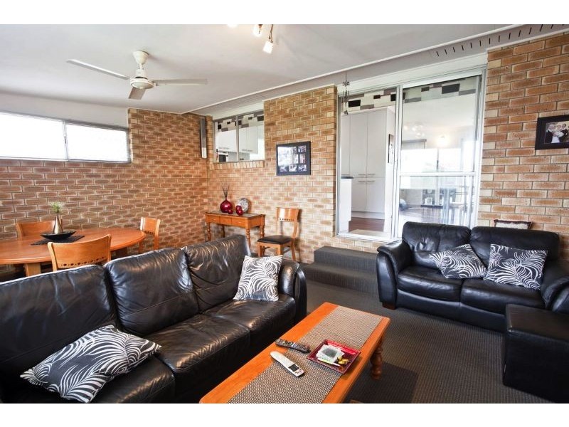 22 Bonney Street, Bundaberg North QLD 4670