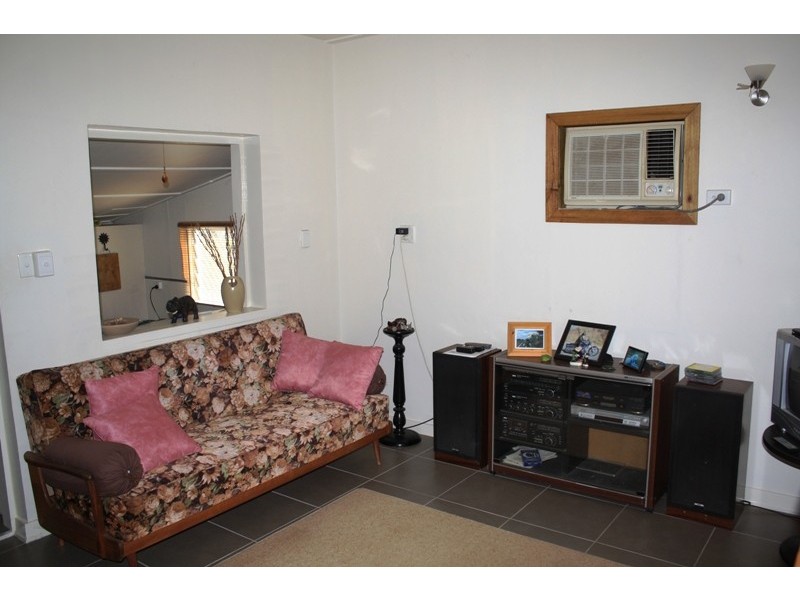 Svensson Heights QLD 4670