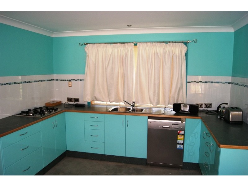 219 Sylvan Drive, Moore Park Beach QLD 4670