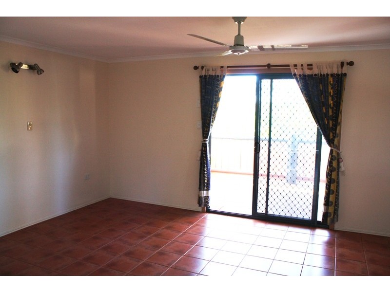 2 Island View Drive, Winfield QLD 4670