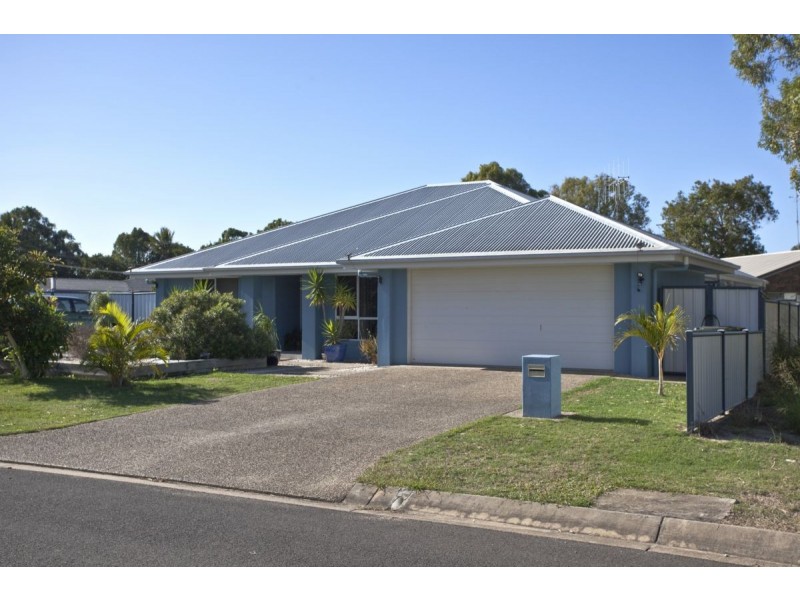 4 Elm Street, Moore Park Beach QLD 4670