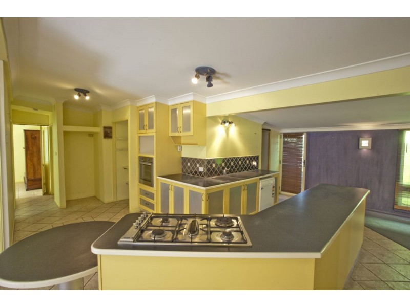 15 Pacific Boulevard, Moore Park Beach QLD 4670