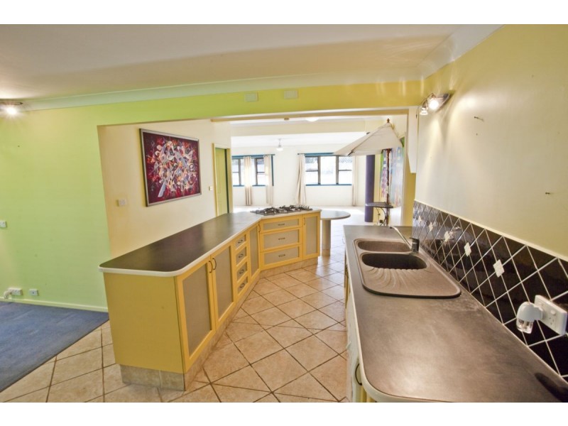 15 Pacific Boulevard, Moore Park Beach QLD 4670