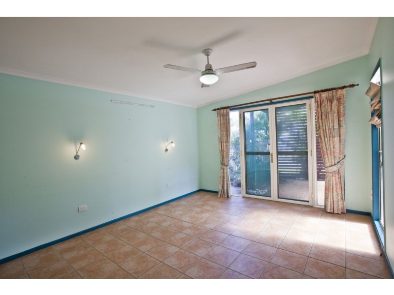 15 Pacific Boulevard, Moore Park Beach QLD 4670