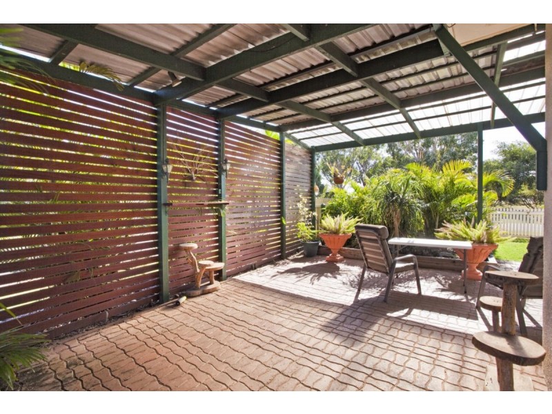 15 Pacific Boulevard, Moore Park Beach QLD 4670