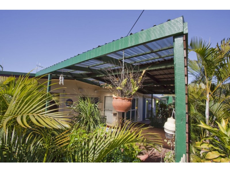 15 Pacific Boulevard, Moore Park Beach QLD 4670