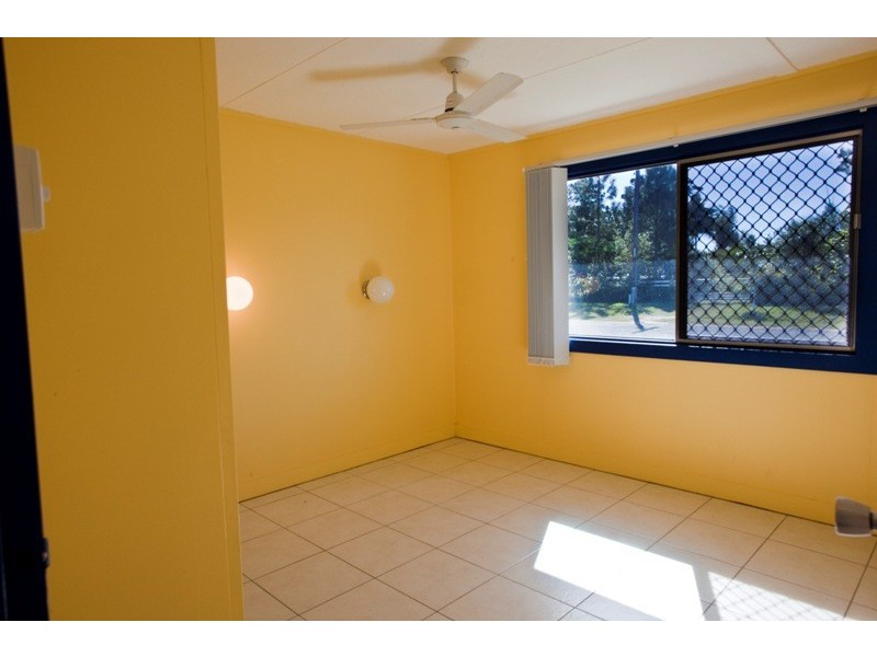 18 Kindt Street, Moore Park Beach QLD 4670