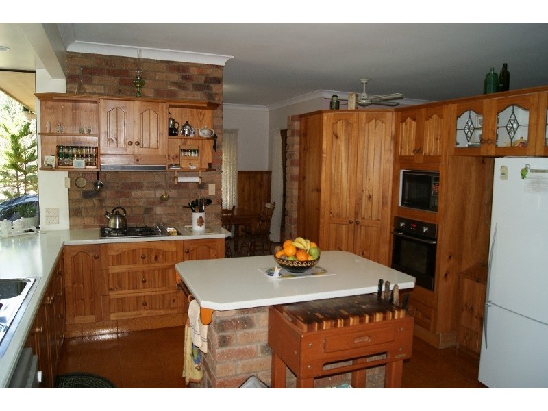 23 EVERGREEN DRIVE, Branyan QLD 4670