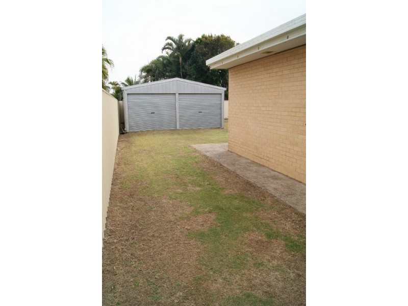 52 ANDERSON STREET, Avenell Heights QLD 4670