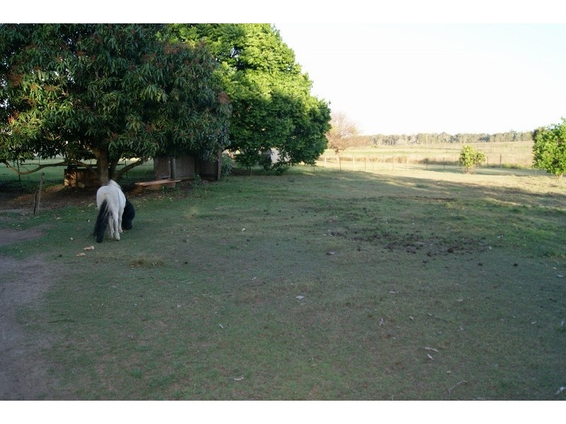 51 JOHN MOFFAT ROAD, Gooburrum QLD 4670