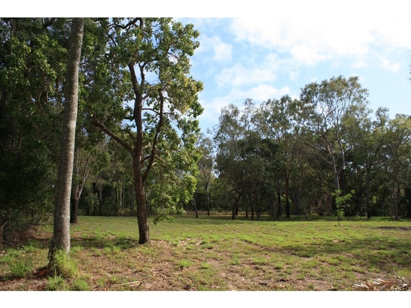 124 Malvern Drive, Moore Park Beach QLD 4670