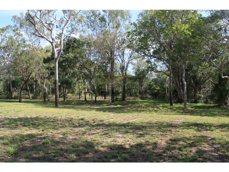 124 Malvern Drive, Moore Park Beach QLD 4670