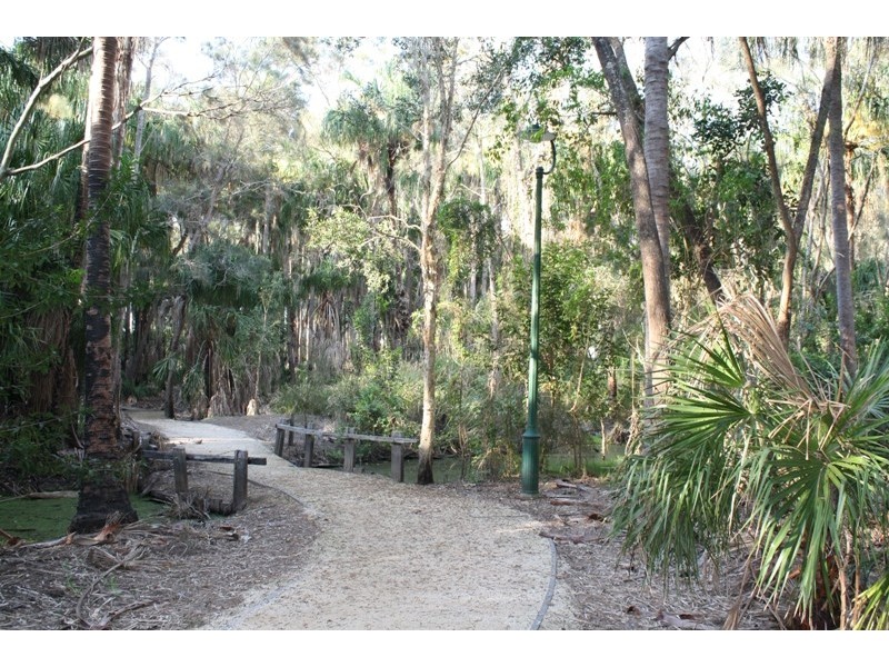 124 Malvern Drive, Moore Park Beach QLD 4670