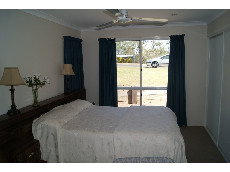 15 Redgwell Close, Apple Tree Creek QLD 4660