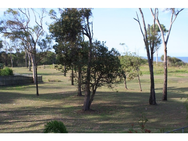 6 Royal Boulevard, Moore Park Beach QLD 4670