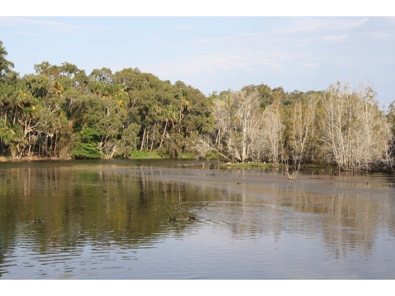 6 Royal Boulevard, Moore Park Beach QLD 4670