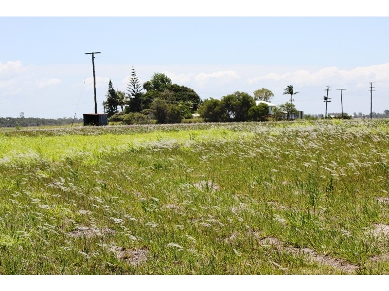 Lot 4 Moore Park Road, Moore Park Beach QLD 4670