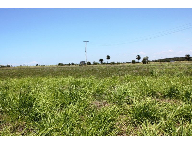 Lot 4 Moore Park Road, Moore Park Beach QLD 4670