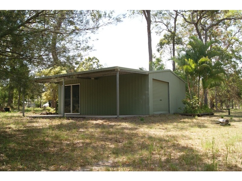 7 Oak Avenue, Coonarr QLD 4670