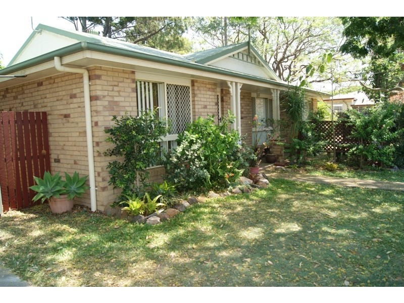 242 WALKER STREET, Millbank QLD 4670