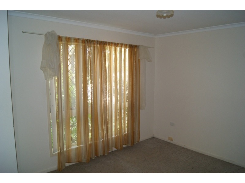 242 WALKER STREET, Millbank QLD 4670