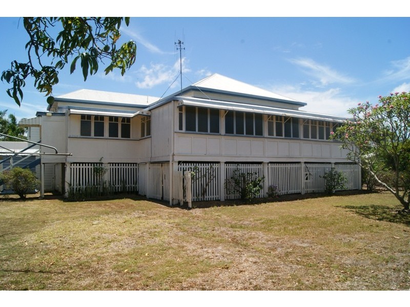 2 Bell Street, Bundaberg South QLD 4670