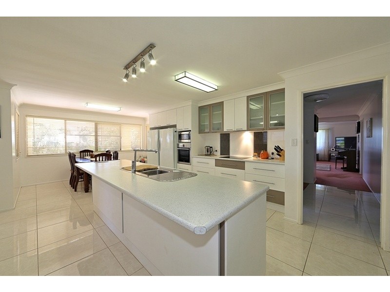 112 Lovers Walk, Woongarra QLD 4670