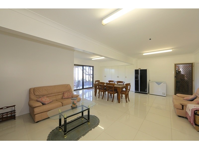 112 Lovers Walk, Woongarra QLD 4670