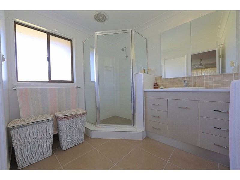 112 Lovers Walk, Woongarra QLD 4670