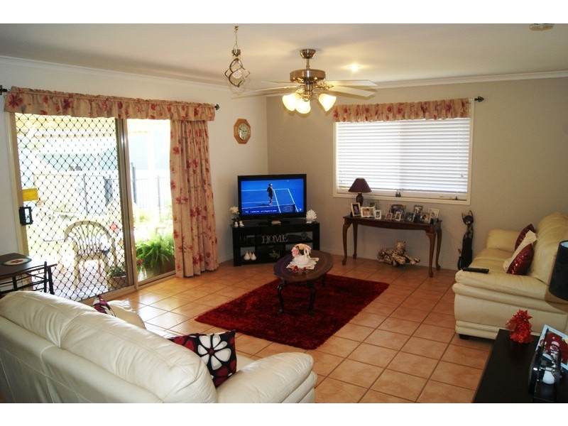 20 Waratah Drive, Avoca QLD 4670